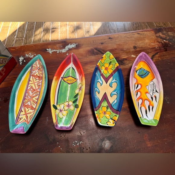 NIB Clay Art Surf's Up set of 4 different surfboard bowls each hand painted - Picture 13 of 14
